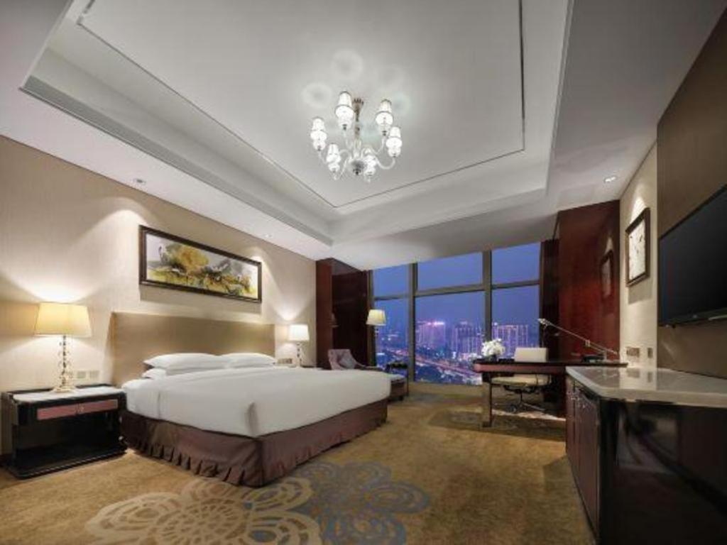 Dongwu New Century Grand Hotel Huzhou Exterior photo