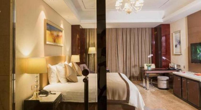 Dongwu New Century Grand Hotel Huzhou Exterior photo