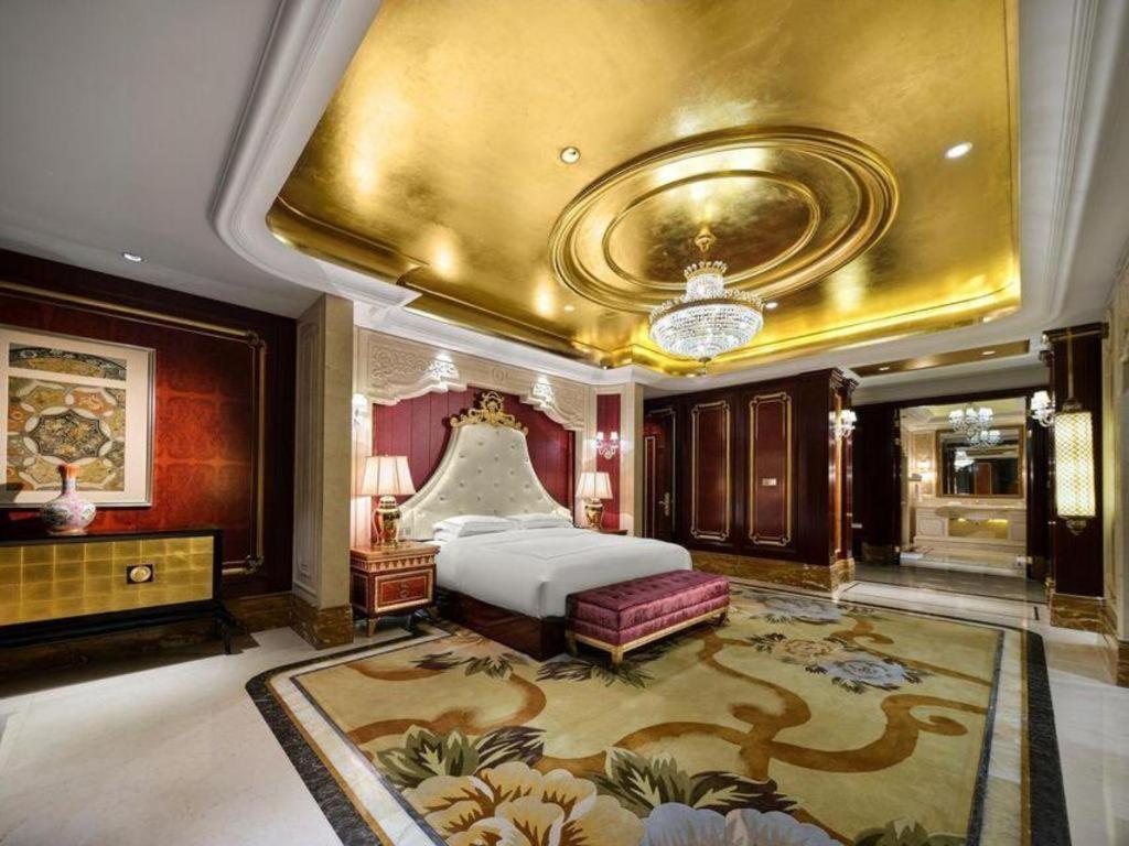 Dongwu New Century Grand Hotel Huzhou Exterior photo