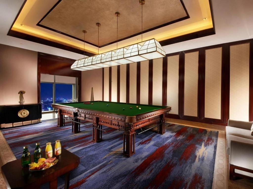 Dongwu New Century Grand Hotel Huzhou Exterior photo